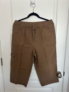 Erika Brown Capri Cargo Drawstring Pants